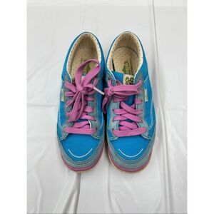 Simple Biodegradable Eco Sneakers Size 6.5 Women’s